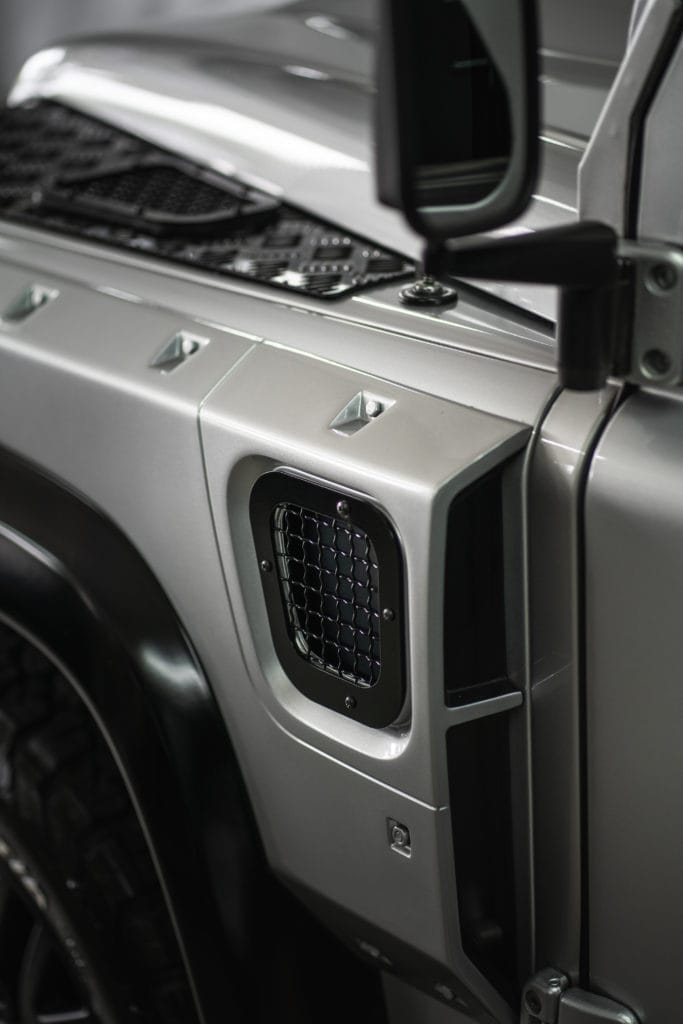 Land Rover Defender Kahn-5
